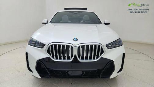 White Metallic 2026 BMW X6 xDrive40i