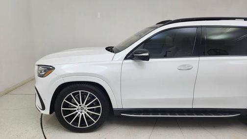 2024 Mercedes-Benz GLS 450 4MATIC