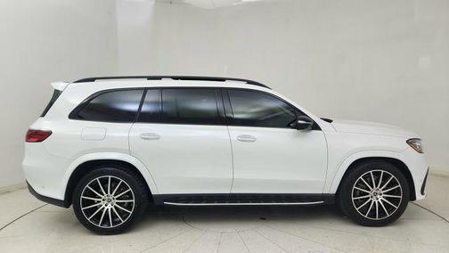 2024 Mercedes-Benz GLS 450 4MATIC