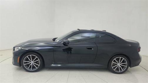 2024 BMW 230 i