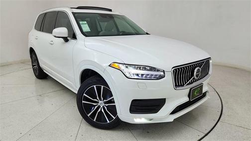 2020 Volvo XC90 T6 Momentum
