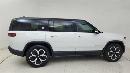 2024 Rivian R1S Adventure Quad Motor Large Pack