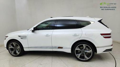 Uyuni White 2025 Genesis GV80 3.5T