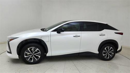 2024 Lexus RZ 450e Luxury