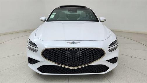 2023 Genesis G70 2.0T RWD