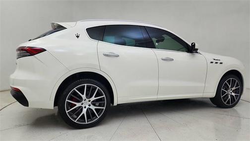 2022 Maserati Levante Modena