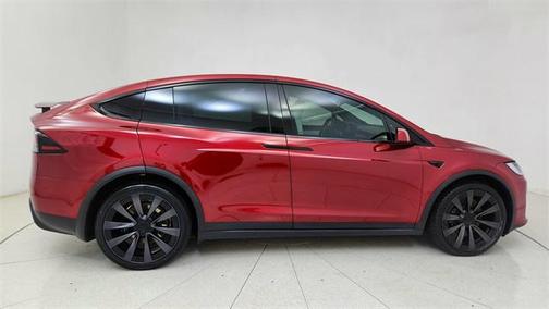 2024 Tesla Model X Long Range
