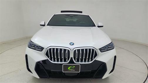 2024 BMW X6 xDrive40i