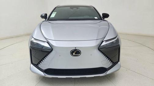 2024 Lexus RZ 450e Luxury