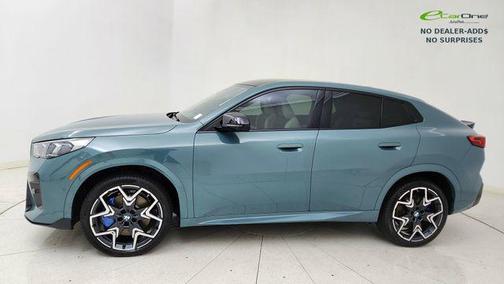 Cape York Green Metallic 2025 BMW X2 M35i