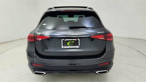 2023 Mercedes-Benz GLC 300 4MATIC