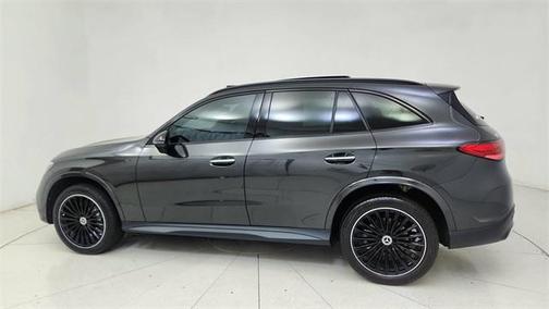 2023 Mercedes-Benz GLC 300 4MATIC