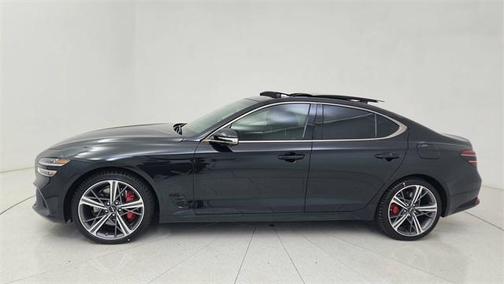 2025 Genesis G70 3.3T RWD Sport Advanced