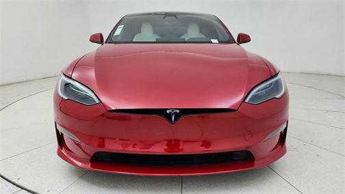 2022 Tesla Model S Plaid