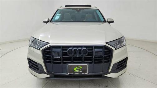 2023 Audi Q7 45 Premium Plus