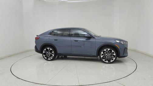 Storm Bay Metallic 2025 BMW X2 xDrive28i