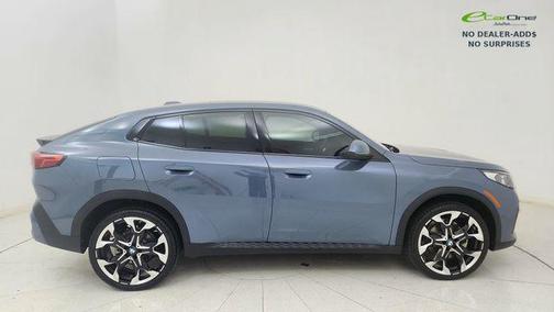 Storm Bay Metallic 2025 BMW X2 xDrive28i