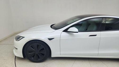 2022 Tesla Model S Base