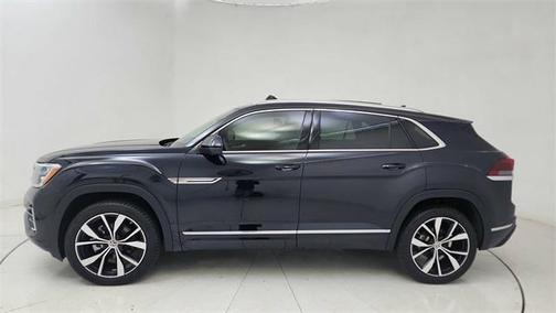 2024 Volkswagen Atlas Cross Sport 2.0T SEL Premium