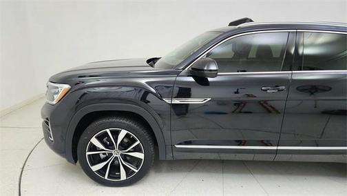 2024 Volkswagen Atlas Cross Sport 2.0T SEL Premium
