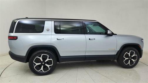 2023 Rivian R1S Adventure