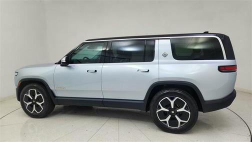 2023 Rivian R1S Adventure