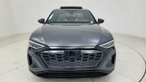 2024 Audi Q8 e-tron Prestige