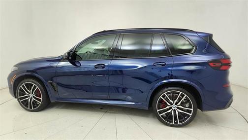 2026 BMW X5 M60i