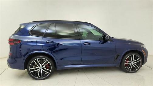 2026 BMW X5 M60i