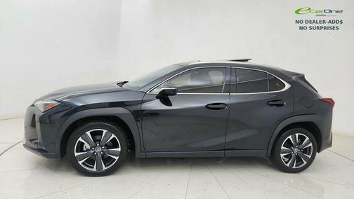 Caviar 2025 Lexus UX 300h Base