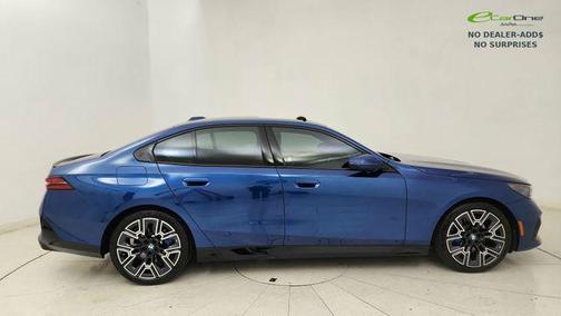 Phytonic Blue Metallic 2026 BMW 530 530i