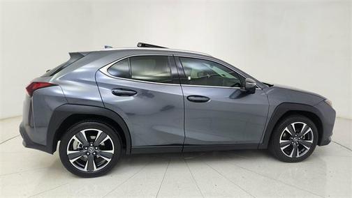2025 Lexus UX 300h Base