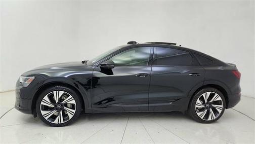 2024 Audi Q8 e-tron Prestige