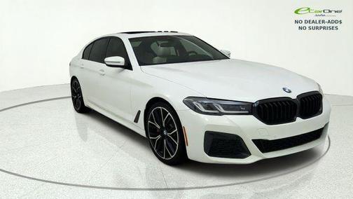 Alpine White 2023 BMW 530 i