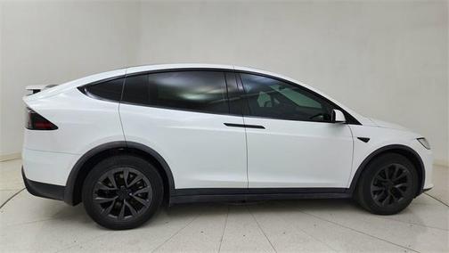 2023 Tesla Model X Standard Range