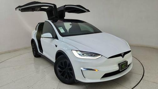 2023 Tesla Model X Standard Range
