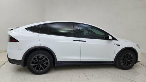 2023 Tesla Model X Standard Range
