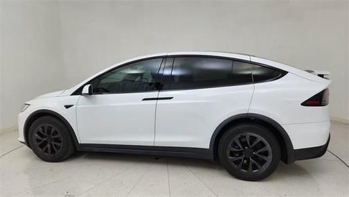 2023 Tesla Model X Standard Range