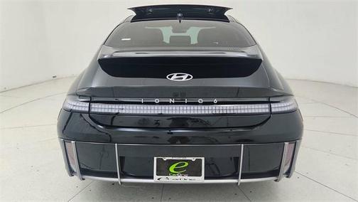 2025 Hyundai IONIQ 6 Limited