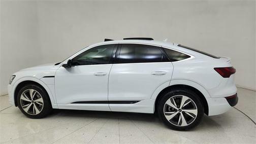 2024 Audi Q8 e-tron Premium Plus