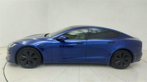 2022 Tesla Model S Base