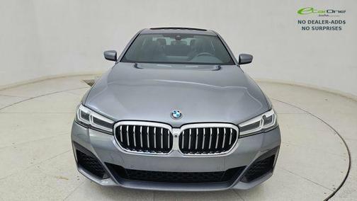 Skyscraper Gray Metallic 2023 BMW 530 i