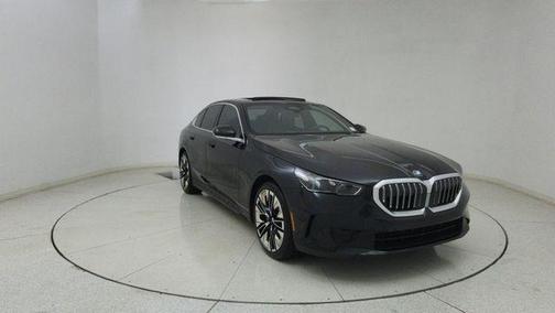 Black Sapphire Metallic 2026 BMW 530 530i