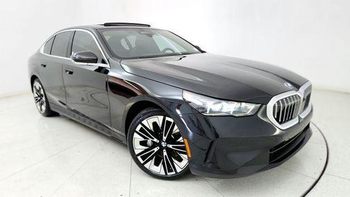 Black Sapphire Metallic 2026 BMW 530 530i