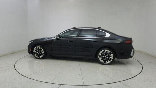 Black Sapphire Metallic 2026 BMW 530 530i