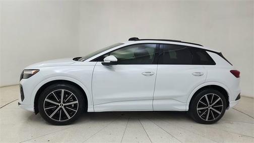 2025 Audi Q4 e-tron Premium 45 quattro