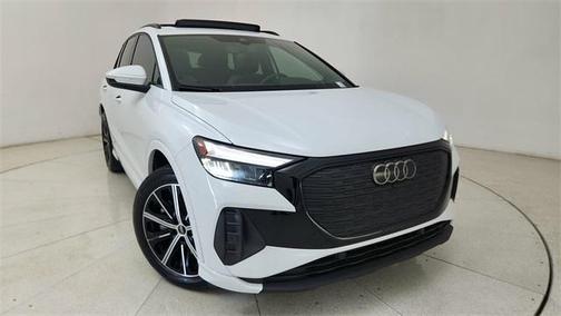 2025 Audi Q4 e-tron Premium 45 quattro