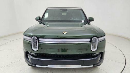 Forest Green 2025 Rivian R1S Adventure Dual Motor Standard Pack