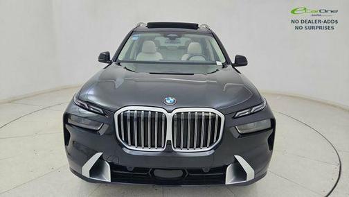 Black Sapphire Metallic 2024 BMW X7 xDrive40i