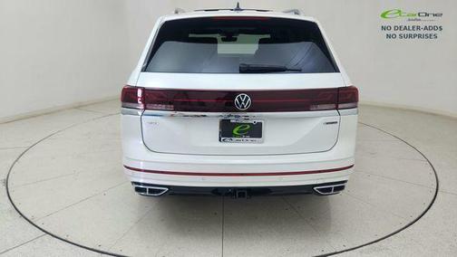Opal White Pearl 2026 Volkswagen Atlas 2.0T SEL Premium R-Line 4MOTION